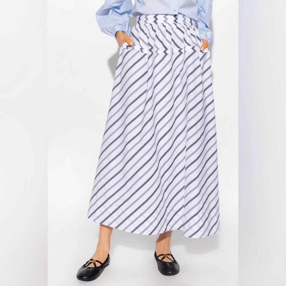 VARIEGATED STRIPE POPLIN SKIRT BLACK/WHITE